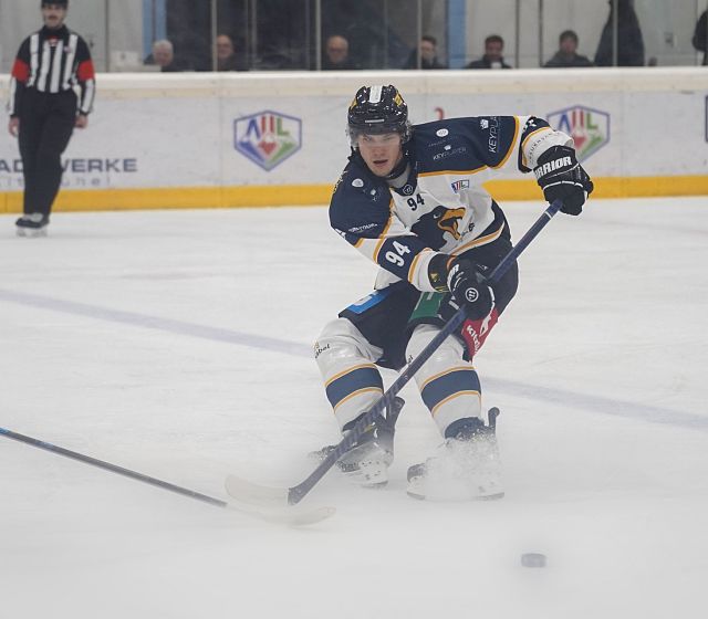 Intensive Hockeywochen enden mit Derby in Zell