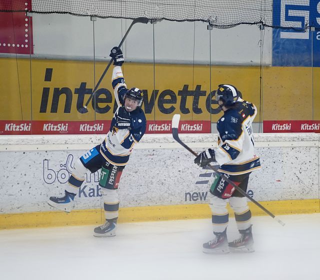 Perfekter Auftakt für Rob Daum: Adler schlagen Cortina 5:1