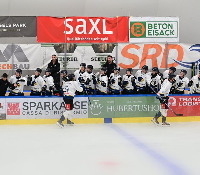 Adler Kitzbühel drehen Rückstand und siegen in Sterzing