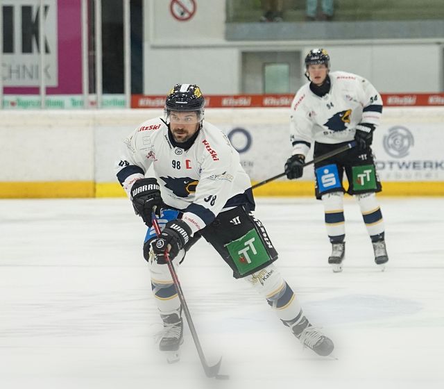 Season Opener gegen zweifachen AHL-Champion